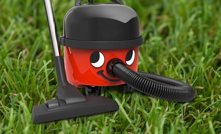 Can you Vacuum Artificial Grass